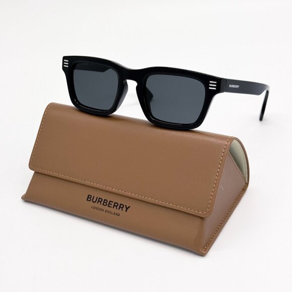 NEW BURBERRY SUNGLASSES BE4403F 3001/87 UNISEX BURBERRY BE4403F 300187 - Picture 1 of 9